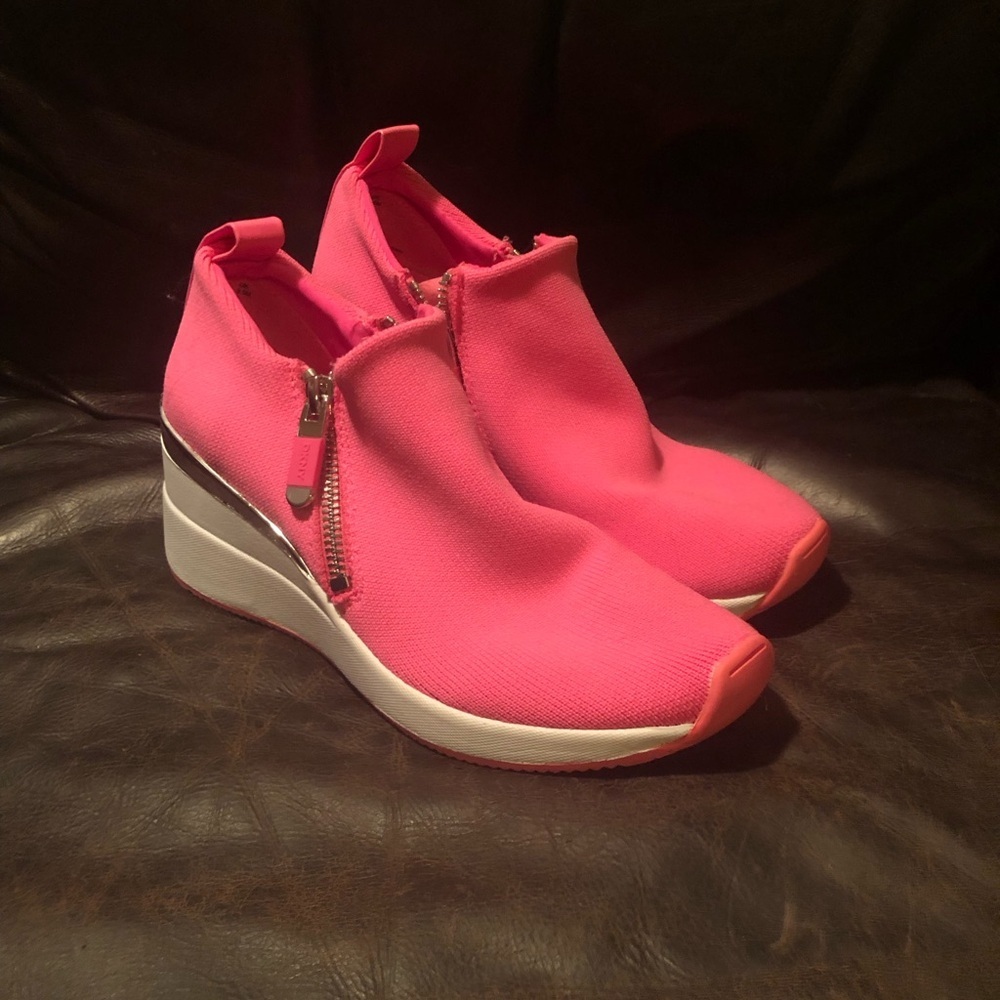 DKNY Hot Pink Wedge Sneakers, Women's Size 6 Light tread wear Zippered